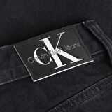 Kadın Marka Logolu Şık Görünüşlü Kot Denim Kumaş Kısa Kapri Pantolon Siyah Denim Kapri J20J222812-1BY