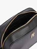 TOMMY HILFIGER TH SOFT LOGO CAMERA BAG Omuz Çantası