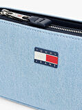 TJW ESS MUST SHOULDER BAG DENIM