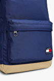 Tommy Hilfiger Erkek Lacivert Temel Dome Sırt Çantası