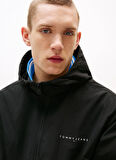 Tommy Jeans Regular Fit Siyah Erkek Ceket DM0DM21393BDS TJM CHI WINDBREAKER