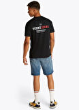 Tommy Jeans Bisiklet Yaka Siyah Erkek T-Shirt DM0DM20815BDS TJM REG DNA GRAPHIC