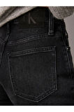 Calvin Klein Kadın Jean-J20J224035