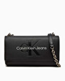 Calvin Klein Sculpted Flap Omuz Çantası