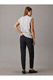 Calvin Klein Kadın Jean-J20J224518