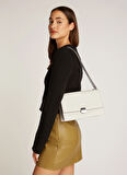 Calvin Klein Beyaz Kadın Çapraz Çanta K60K612709