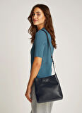 Calvin Klein Siyah Kadın Omuz Çantası K60K612803