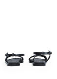 Calvin Klein Deri Siyah Kadın Sandalet HW0HW02367