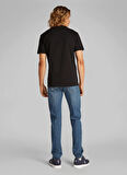 Calvin Klein Jeans Siyah Erkek T-Shirt J30J327474BEH SERIF BOX GRAPHIC TEE