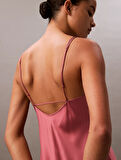 CALVIN KLEIN ESSENTIAL SATIN CHEMISE Gecelik