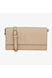 Calvin Klein SCULPTED LONG FOLD STRAP Kadın Cüzdan