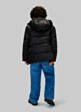 Calvin Klein Siyah Erkek Çocuk Şişme Mont IB0IB02570BEH