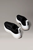 Kadın Kontrast Tabanlı Runner Sneaker - Siyah | 40