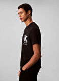 Calvin Klein Bisiklet Yaka Siyah Erkek T-Shirt LV04RD823GUB1_SS 20S EU CK OVERLAP