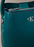Calvin Klein Petrol Kadın Çapraz Çanta LV04F3174G