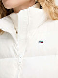 Tommy Hilfiger TJW Dar Kesim Fermuarlı Baskılı Kuş Tüyü Kadın Beyaz Yelek DW0DW21622YBL