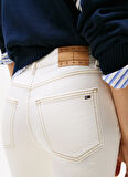 Tommy Jeans Yüksek Bel Dar Paça Slim Fit Beyaz Kadın Denim Pantolon DW0DW221631D0