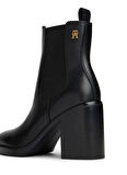 Siyah Deri  Kadın Topuklu Bot