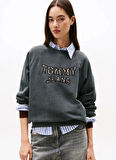 Tommy Hilfiger TJW Kutu Kesim Leopar Desenli Kolej Stili Bisiklet Yaka Kadın Siyah Kazak DW0DW21959BDS