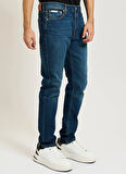 Calvin Klein Jeans Normal Bel Slim Tapered Koyu Mavi Erkek Denim Pantolon LV04RD940GPTR SLIM TAPER OIL SLICK