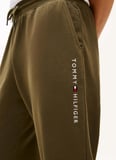 Tommy Hilfiger Koyu Haki Erkek Normal Eşofman Altı UM0UM03664RBN