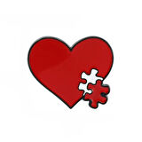 Puzzle Ve Kalp Desenli Medikal Broş P0621