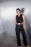 DeFacto Fitted Vücuda Oturan V Yaka Crop Çapraz Düğmeli Blazer Yelek D3159AX24AUBK81