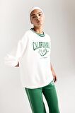 DeFactoFit Oversize Geniş Kalıp Bisiklet Yaka Baskılı Sporcu Sweatshirt D1702AX24AUER105