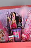 DEKOMUS GIFT BOX ÖZEL KUTULU BARBIE'NIN PEMBE DÜŞLER KOLEKSİYONU ÖZEL TASARIM KIRTASİYE SETİ 