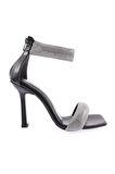 Dgn 8044-23Y Kadin Silver Taşli Bilekten Bağli Topuklu Sandalet