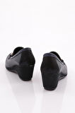 Dgn 2352 Kadin Metal Aksesuarli Comfort Ayakkabi