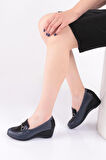 Dgn 2352 Kadin Metal Aksesuarli Comfort Ayakkabi