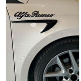 Alfa Romeo 8C için Yan kapı ve Çamurluk uyumlu havalandırma görünümlü marka yazılı aksesuar set