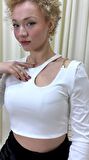 ZİNCİR DETAYLI CROP BLUZ