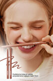 Kadife Bitiş Sunan, Yoğun Pigmentli Dudak Kalemi Peripera Ink Velvet Lip Liner (04 Milky Brown)