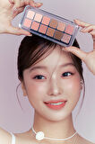 Hafif Dokulu Yoğun Renklere Sahip Göz Farı Paleti Clio Pro Eye Palette Air (02 Rose Connect)