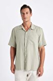 DeFacto Relax Fit Yazlık Polo Yaka Basic Düz Kısa Kollu Gömlek C1110AX24SMGN497