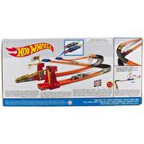 Hot Wheels Motor Yarışcıları Turbo Yarış Oyun Seti