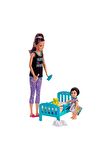 Barbie Bebek Bakıcısı Bebeği ve Aksesuarları Oyun 