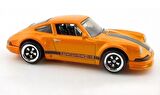 Hot Wheels 1:64 Tekli Arabalar - 1971 PORSCHE GRT01 - HRW57