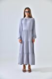 Gri Dik Yaka Büzgü Detaylı Kat Kat Elbise