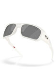 Oakley Beyaz Erkek Güneş Gözlüğü 0OO948660948603