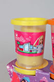 DEKOMUS İLE YENİ SEZON LİSANSLI BARBIE 3'LÜ OYUN HAMURU