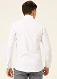 Süvari Slim Fit Klasik Yaka Armürlü Beyaz Erkek Gömlek GM2024700327