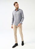 Süvari Slim Fit Klasik Yaka Armürlü Lacivert Erkek Gömlek GM2024700377
