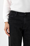 Regular Kalıp Denim Pantolon