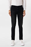 Slim Kalıp Denim Pantolon