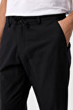 Siyah Slim Fit Armürlü Jogger Pantolon