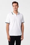Beyaz Regular Armürlü Polo Yaka Tişört