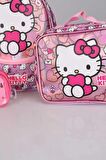 YENİ SEZON LİSANSLI HELLO KITTY'NIN PIRILTILI DÜNYASI ÖZEL KOLEKSİYON ANAOKUL,BESLENME VE KALEM ÇANTASI 3'LÜSÜ 